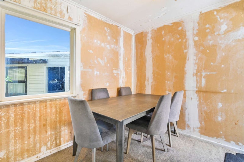77 Wycliffe Street, Onekawa, Napier - Carousel 2