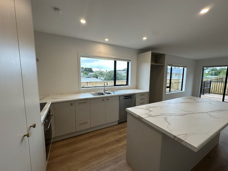 13 Tararua Street, Paraparaumu, Paraparaumu - Carousel 2