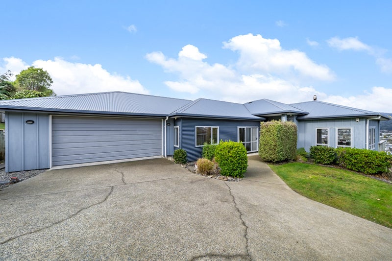 13A Riverstone Drive, Riverstone Terraces, Upper Hutt - Carousel 1