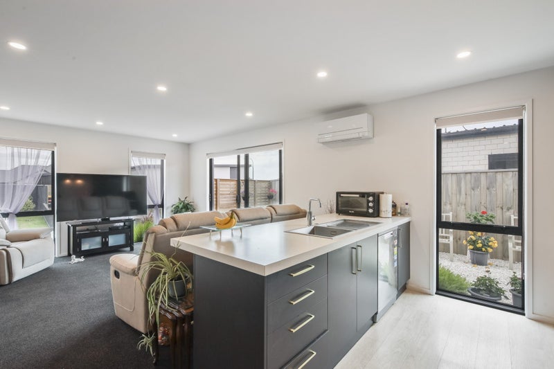 30 Greengrass Crescent, Kaiapoi, Kaiapoi - Carousel 2
