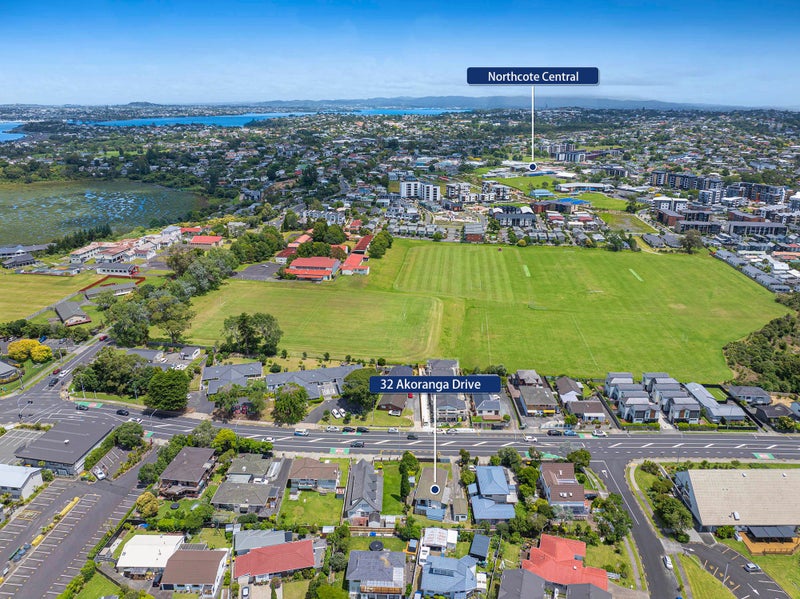 32 Akoranga Drive, Northcote, Auckland - Carousel 26