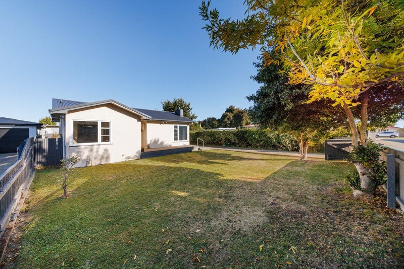 4 Milton Street, Roslyn, Palmerston North - Carousel 1