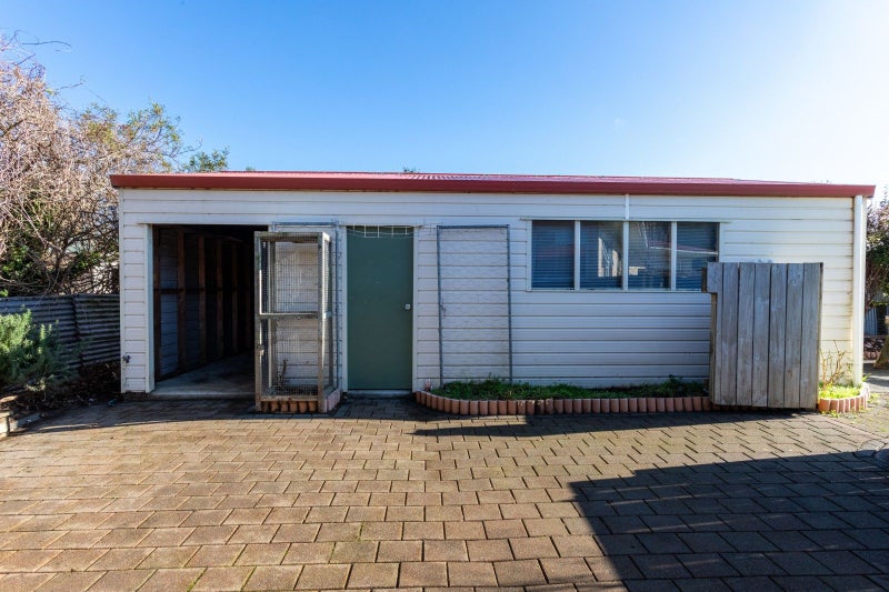 18 Richardson Street, Woodville - Carousel 34