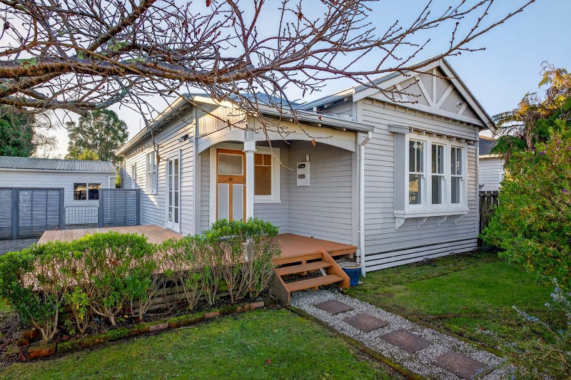 60 Sheehan Street, Whataupoko, Gisborne - Carousel 2