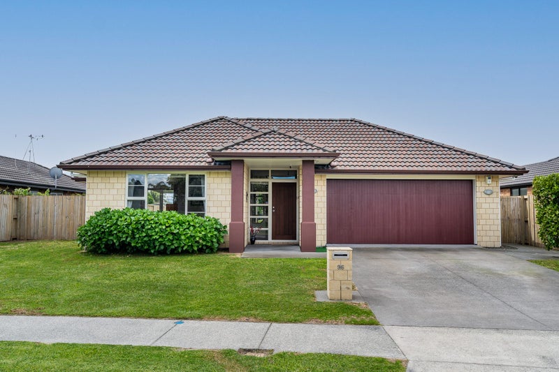 96 Farringdon Avenue, Rototuna North, Hamilton - Carousel 1