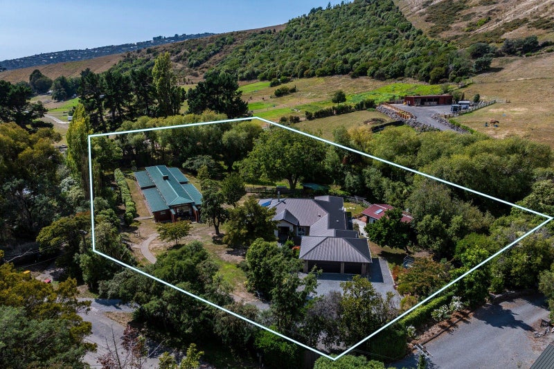 69 Avoca Valley Road, Heathcote Valley, Christchurch - Carousel 1