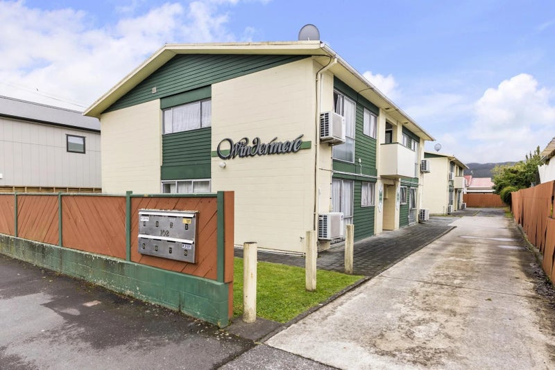 4/102 Martin Street, Wallaceville, Upper Hutt, Wellington - Carousel 1