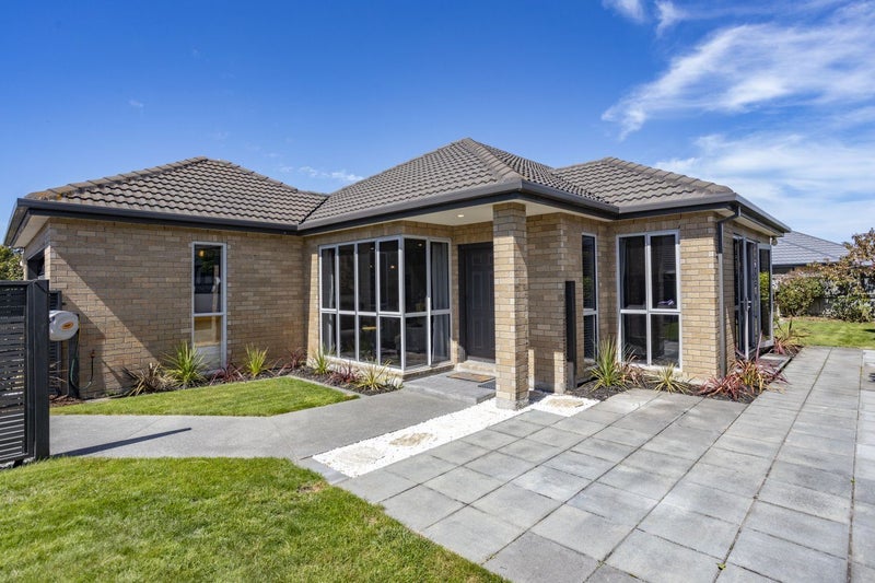 7 Wedmore Close, Burwood, Christchurch - Carousel 1