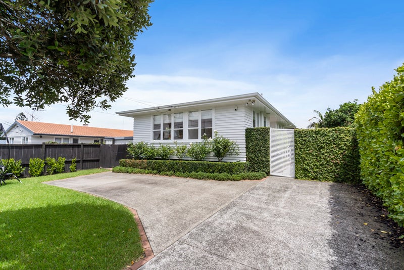 1/8 Peek Street, Ellerslie, Auckland - Carousel 2