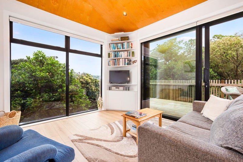 56 Raukawa Street, Stokes Valley, Lower Hutt - Carousel 2