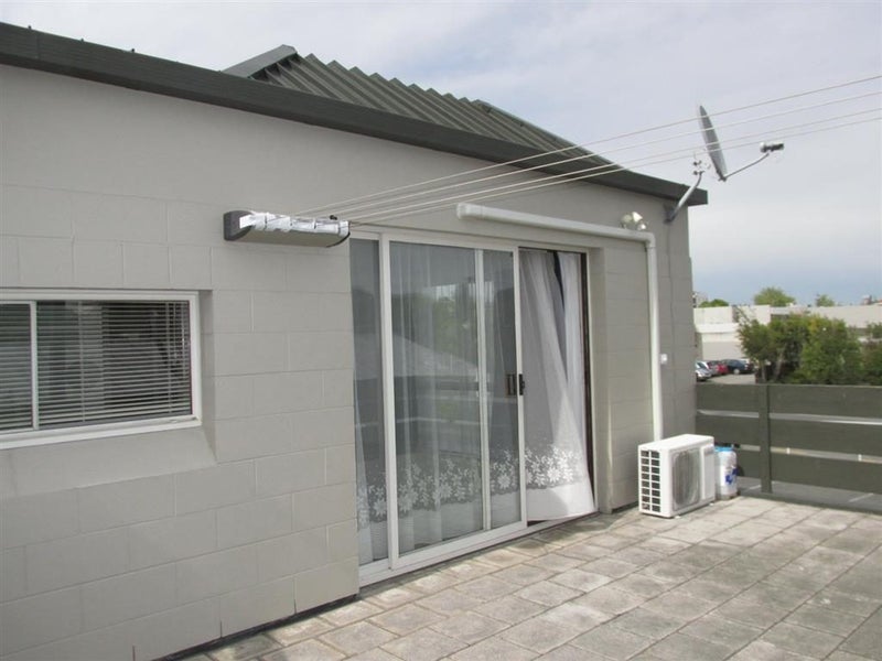 8A Straven Road, Riccarton, Christchurch - Carousel 1