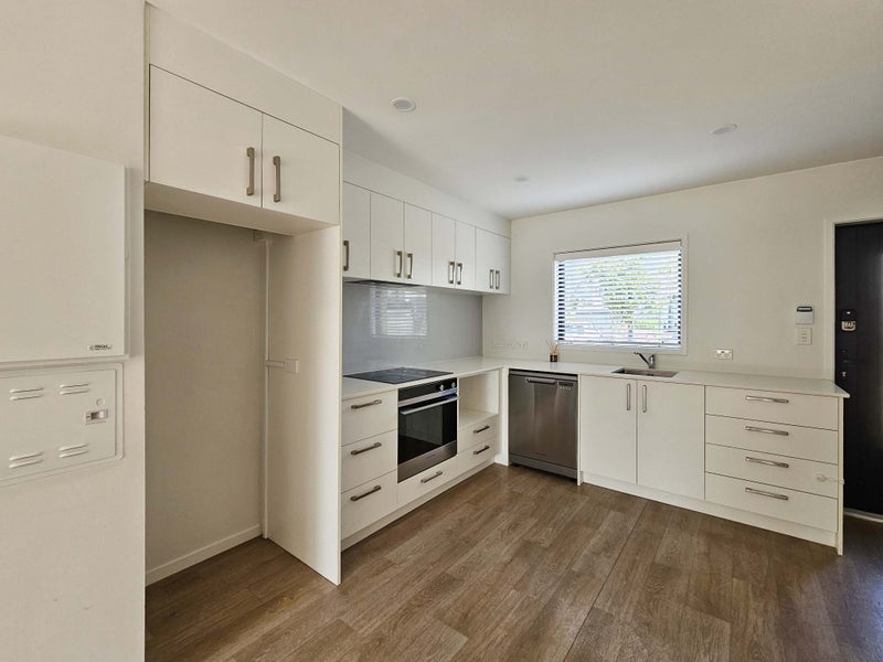 20 Tautaiao Lane, Opaheke, Papakura, Auckland - Carousel 2