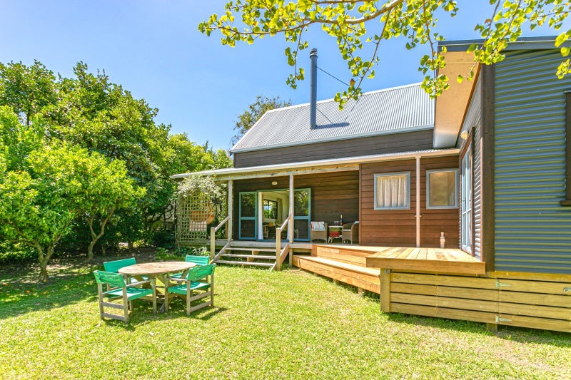 35 Michelle Lane, Hahei - Carousel 1