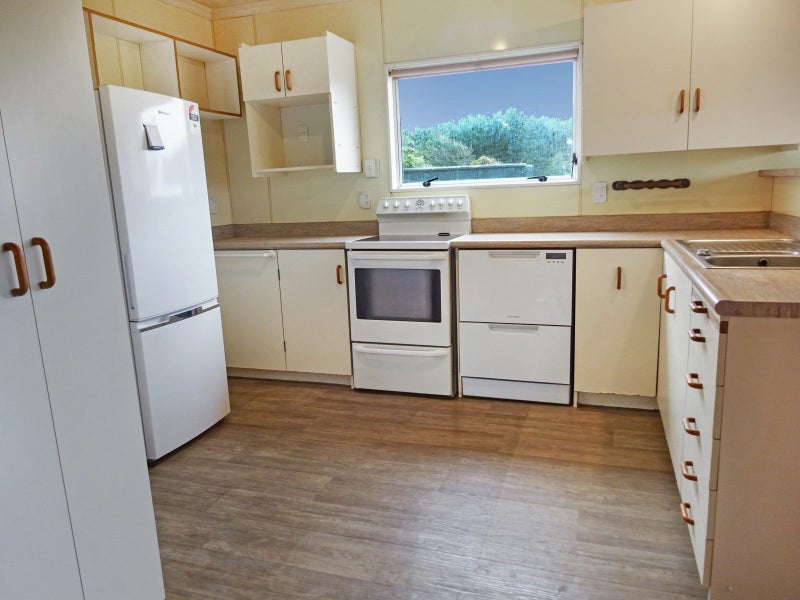 35 Ruanui Street, Himatangi Beach, Himatangi Beach - Carousel 2