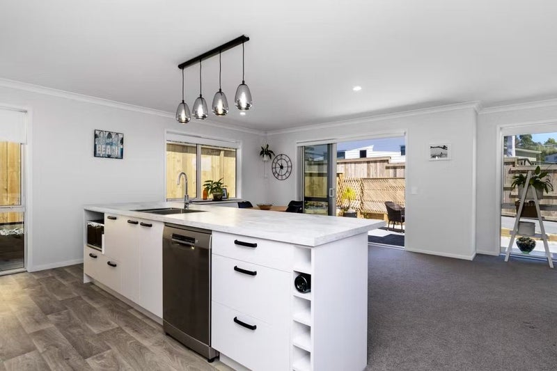 9 Anatere Rise, Athenree, Waihi Beach - Carousel 2