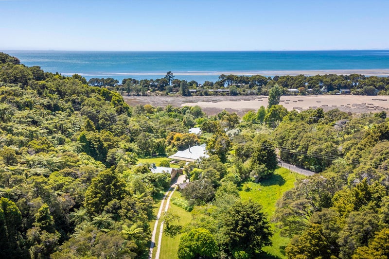 839 Collingwood-Puponga Main Road, Collingwood, Collingwood - Carousel 35