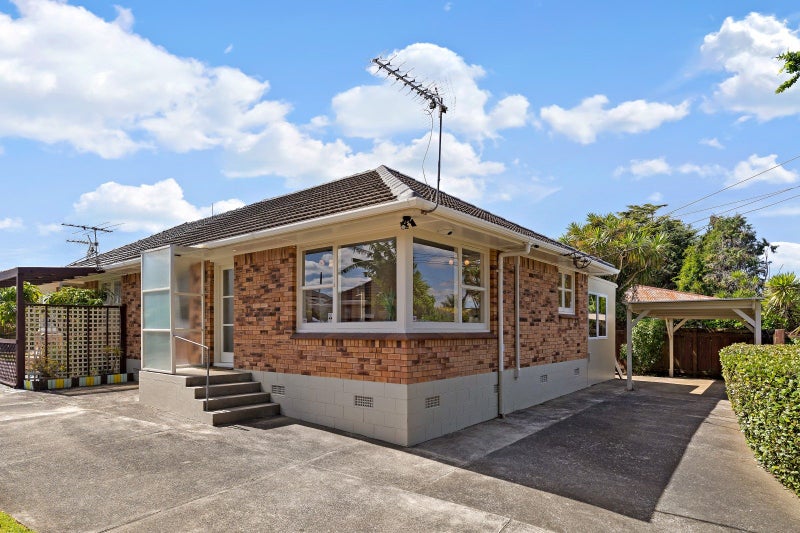 1/20 Dreifuss Place, Mangere East, Auckland - Carousel 2