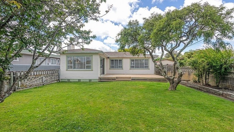 1 Andrew Street, Feilding, Feilding - Carousel 1