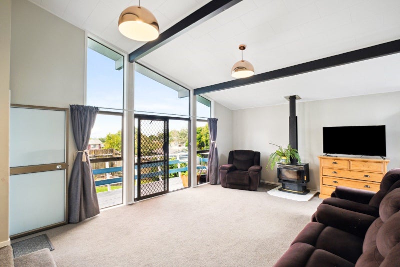29 Einstein Street, Outer Kaiti, Gisborne - Carousel 2