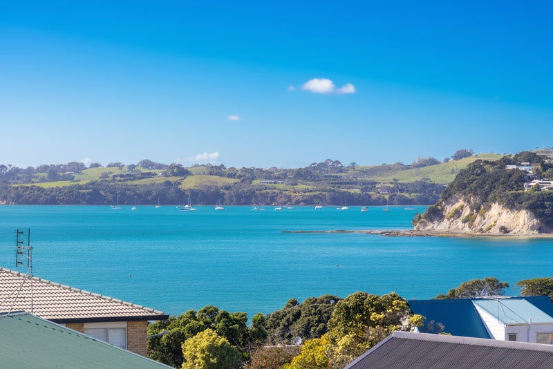 6 Aurora Avenue, Snells Beach, Snells Beach - Carousel 2