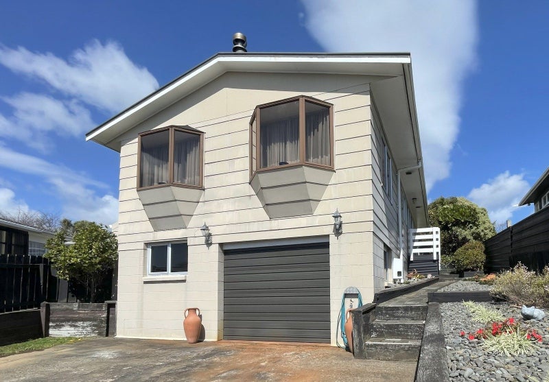 31 Silvan Place, Bell Block, New Plymouth - Carousel 2