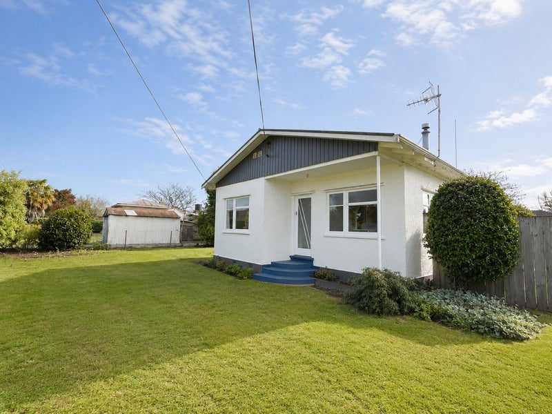 34 Courtney Street, Motueka - Carousel 1