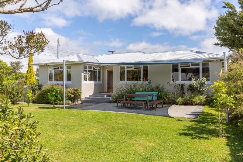 38 Jellicoe Street, Greytown - Carousel 1