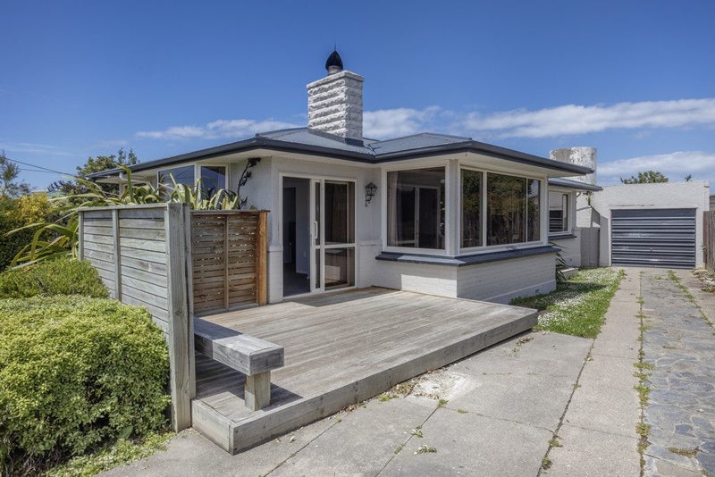 8 Charles Street, Weston, Oamaru - Carousel 1