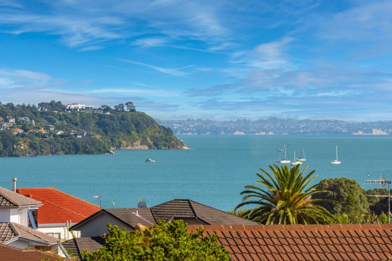105 Oliver Road, Eastern Beach, Auckland - Carousel 2
