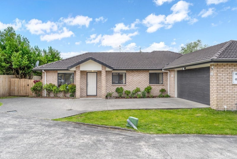 12 Cade Place, Weymouth, Auckland - Carousel 2