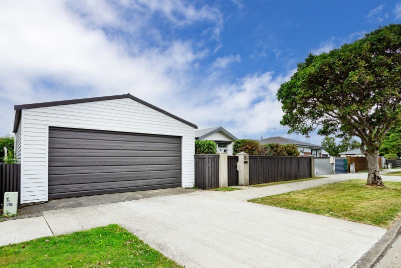 15B Salford Street, Windsor, Invercargill - Carousel 2