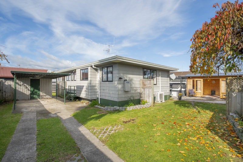 14A College Place, Poike, Tauranga - Carousel 1