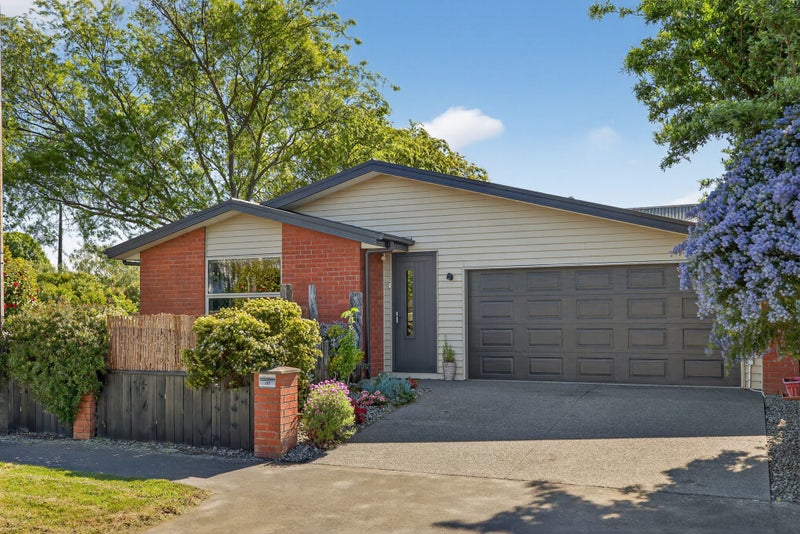 20 Lindores Street, Addington, Christchurch - Carousel 1