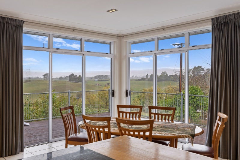 21 Tapapa West Road, Tirau - Carousel 2