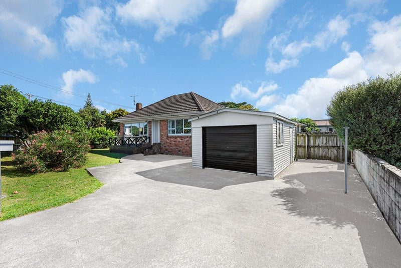 97 Russell Road, Manurewa, Auckland - Carousel 1