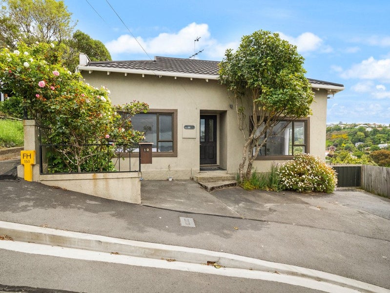 12 Rainton Road, Kew, Dunedin - Carousel 1