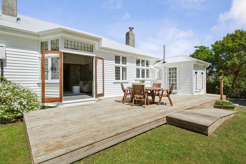 16 Onehuka Road, Tirohanga, Lower Hutt - Carousel 2