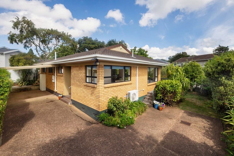 13A Kitenui Avenue, Mount Albert, Auckland - Carousel 2