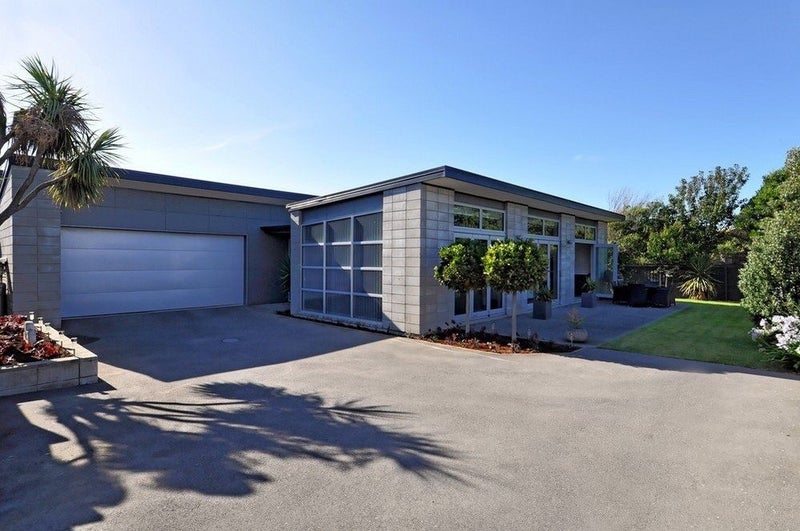 73 Beach Road, North New Brighton, Christchurch City, Canterbury - Carousel 1