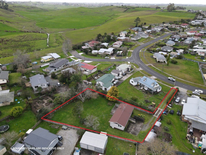 49 Mckay Drive, Temple View, Hamilton - Carousel 2