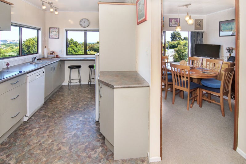 29 Puriri Crescent, Masterton, Masterton, Wellington - Carousel 2
