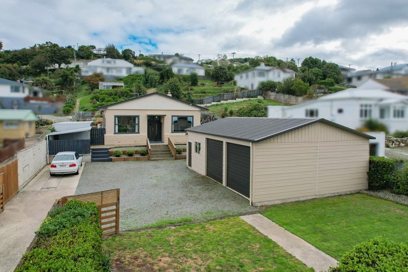 54 Reed Street, Oamaru - Carousel 1