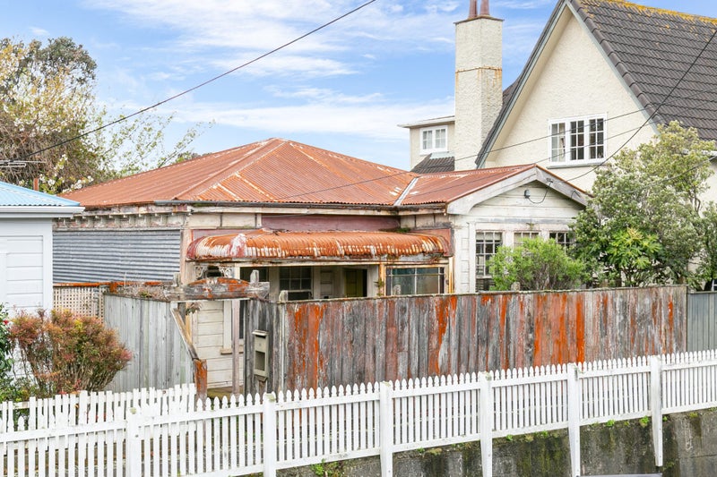 90 Britomart Street, Berhampore, Wellington - Carousel 17