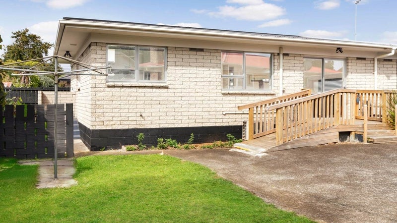 5A Landscape Road, Mount Eden, Auckland - Carousel 1