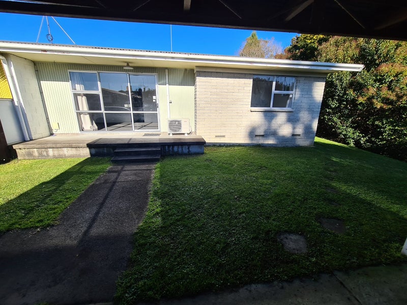 10B Anthony Crescent, Bader, Hamilton - Carousel 1