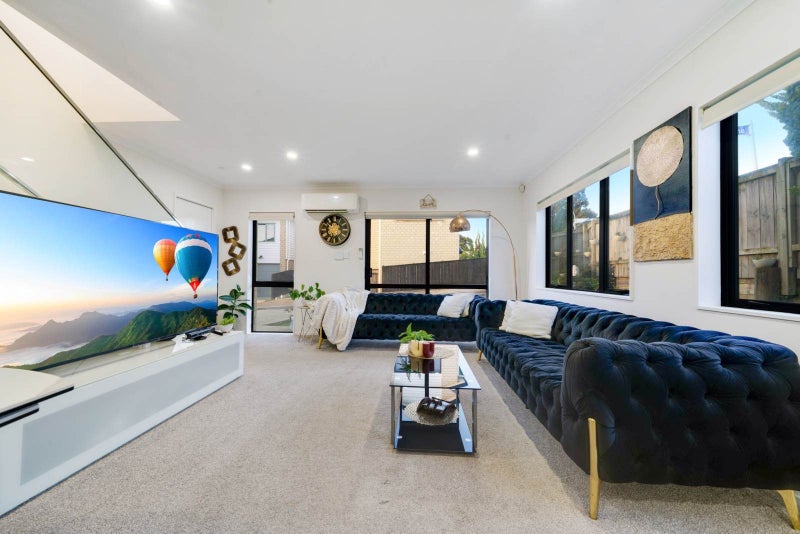 2 Dewan Lane, Papatoetoe, Auckland - Carousel 2