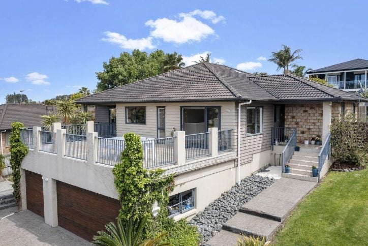 16A Burwood Terrace, Gulf Harbour, Rodney, Auckland - Carousel 1