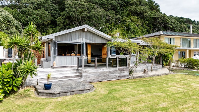 169 Pohutukawa Avenue, Ohope, Ohope - Carousel 2
