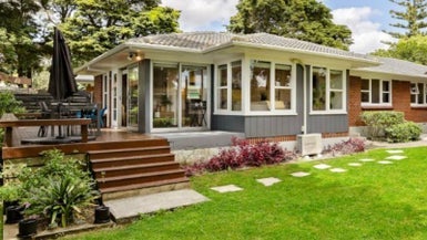 44 David Avenue, Hillpark, Auckland - Carousel 1