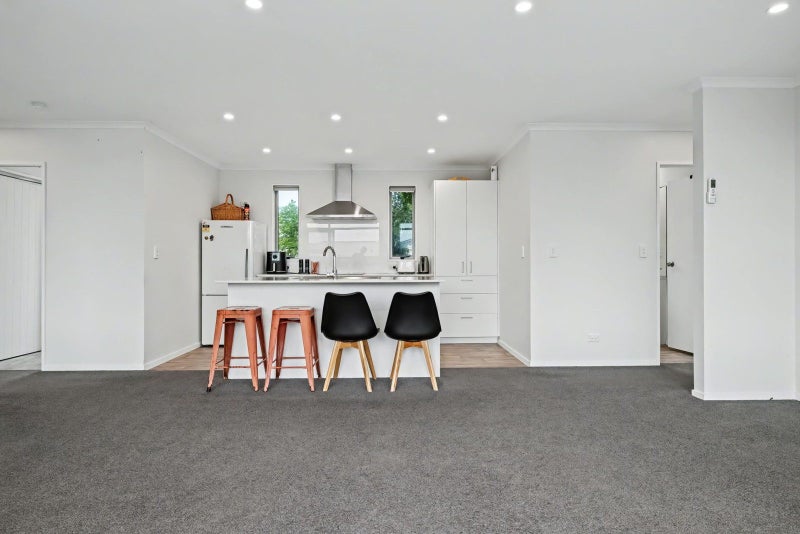 992A Tremaine Avenue, Roslyn, Palmerston North - Carousel 2